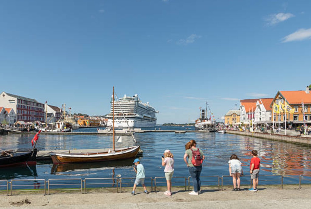 Stavanger waterfront at Vågen harbour with cruise ships and harbour-front buildings
